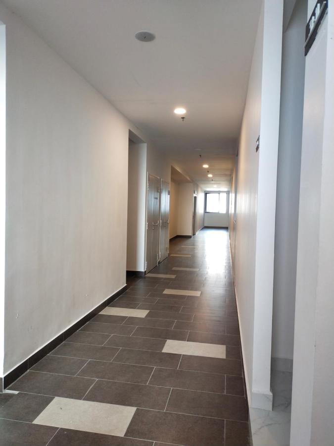 Cmk Troika Apartmen#Free Netflix 哥打巴鲁 外观 照片