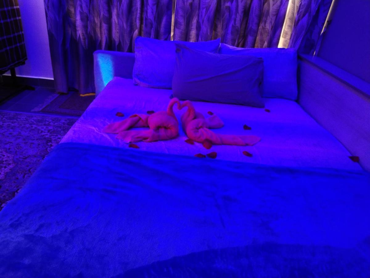 Cmk Troika Apartmen#Free Netflix 哥打巴鲁 外观 照片