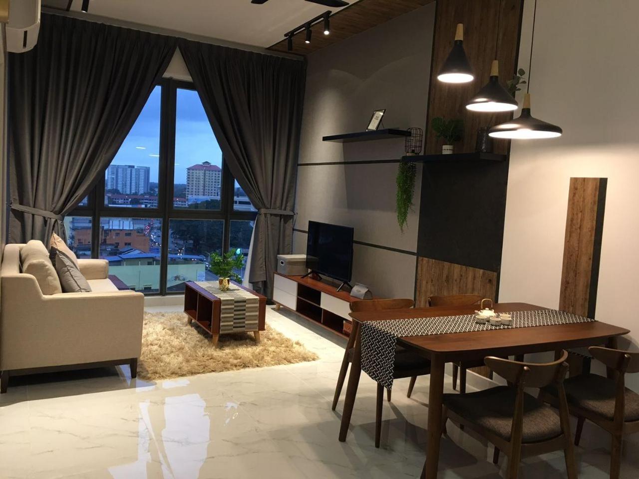 Cmk Troika Apartmen#Free Netflix 哥打巴鲁 外观 照片